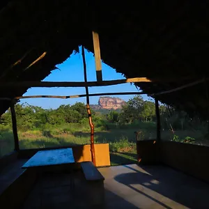 Resort Rock Gate, Sigiriya